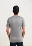 7362345402453-CAMISETA_PIMA_-_GOLA_CRUZADA_DUPLA_-_PRATA